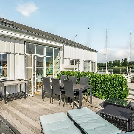 Hummeren 116 Holiday home *