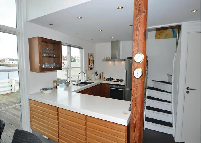 Hummeren 116 Semesterbostad *